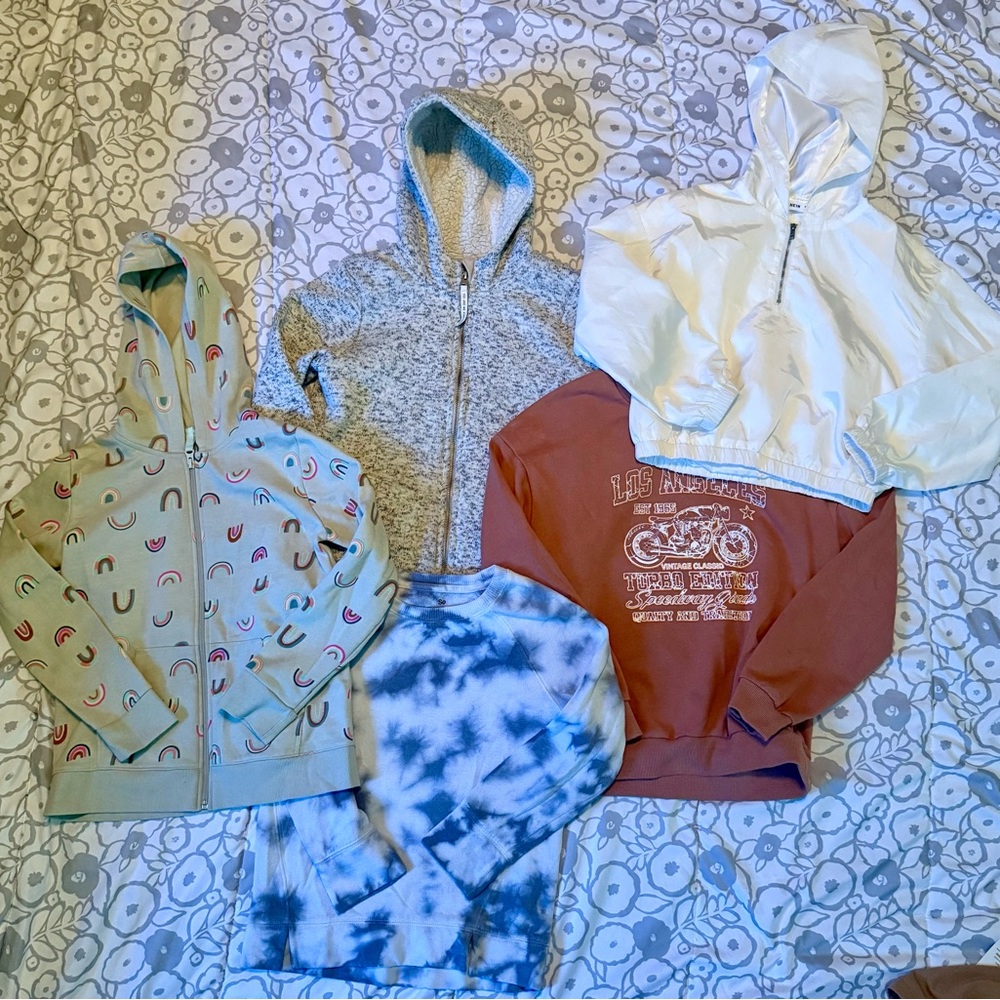 Listing is for lot of 5 Kids' Hoodie Sweatshirts Windbreaker Size M 7/8/10